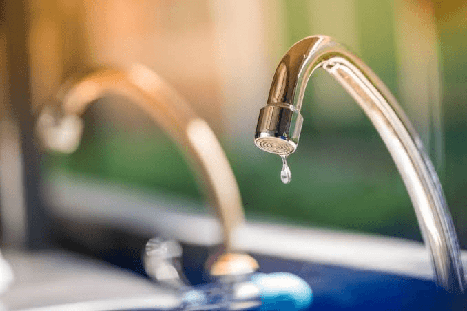 Chi tiết cách sửa lỗi rò rỉ nước bồn rửa bát dứt điểm